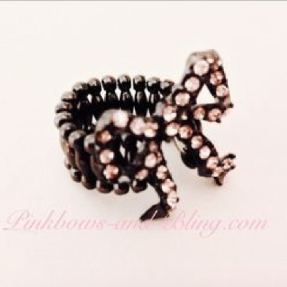 Betsey Johnson crystal bow ring vintage Vikki R24
